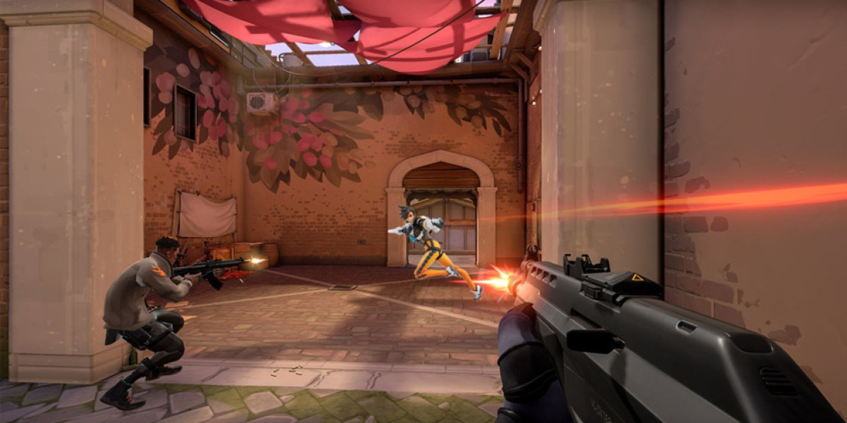 Valorant vs Overwatch: Comparing Hero Shooter Giants